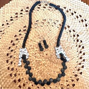 Wooden Cat Necklace Bali Black & White & Earring Set Vintage
